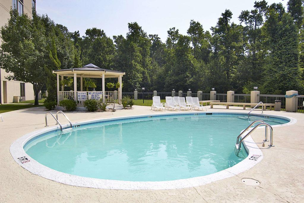 Days Inn By Wyndham Myrtle Beach Socastee Exterior foto