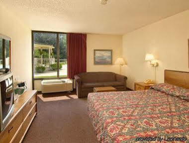 Days Inn By Wyndham Myrtle Beach Socastee Exterior foto